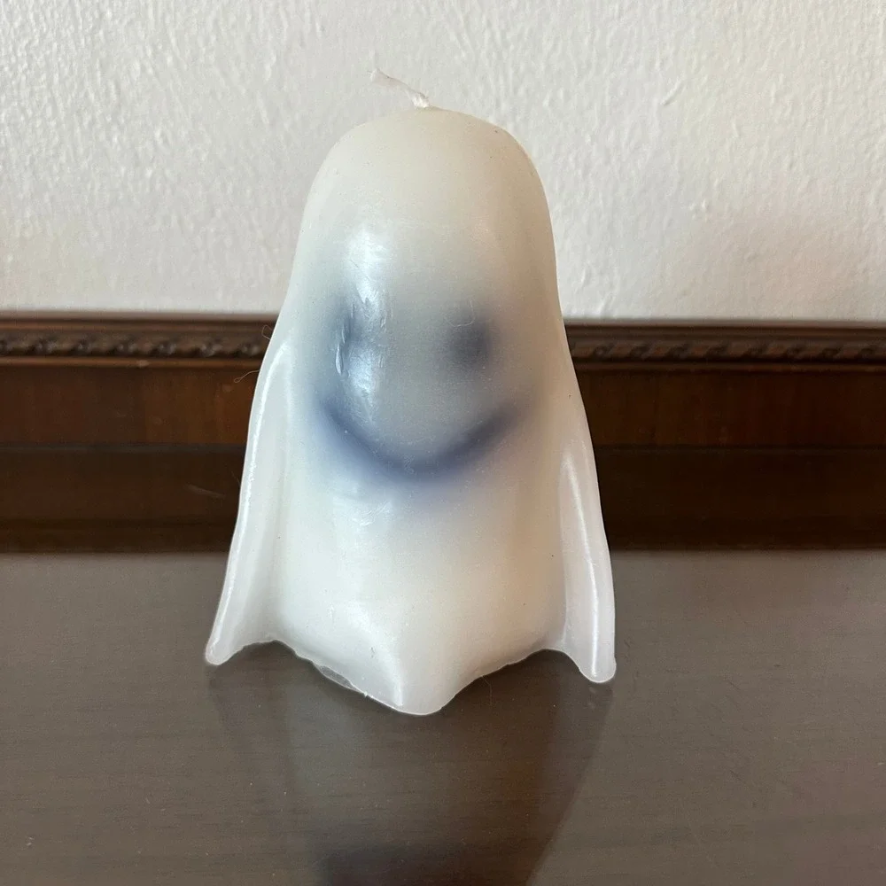 Pottery Barn White Ghost‎ Candle Halloween Decor Spooky Smiley Face 6 Inch
